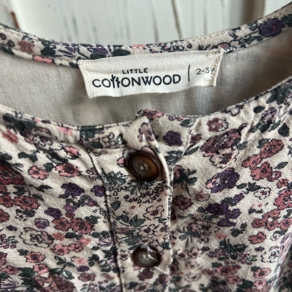 Little Cottonwood Floral Linen Dress — 2T/3T Toddler Girl Dress - Picture 3 of 3